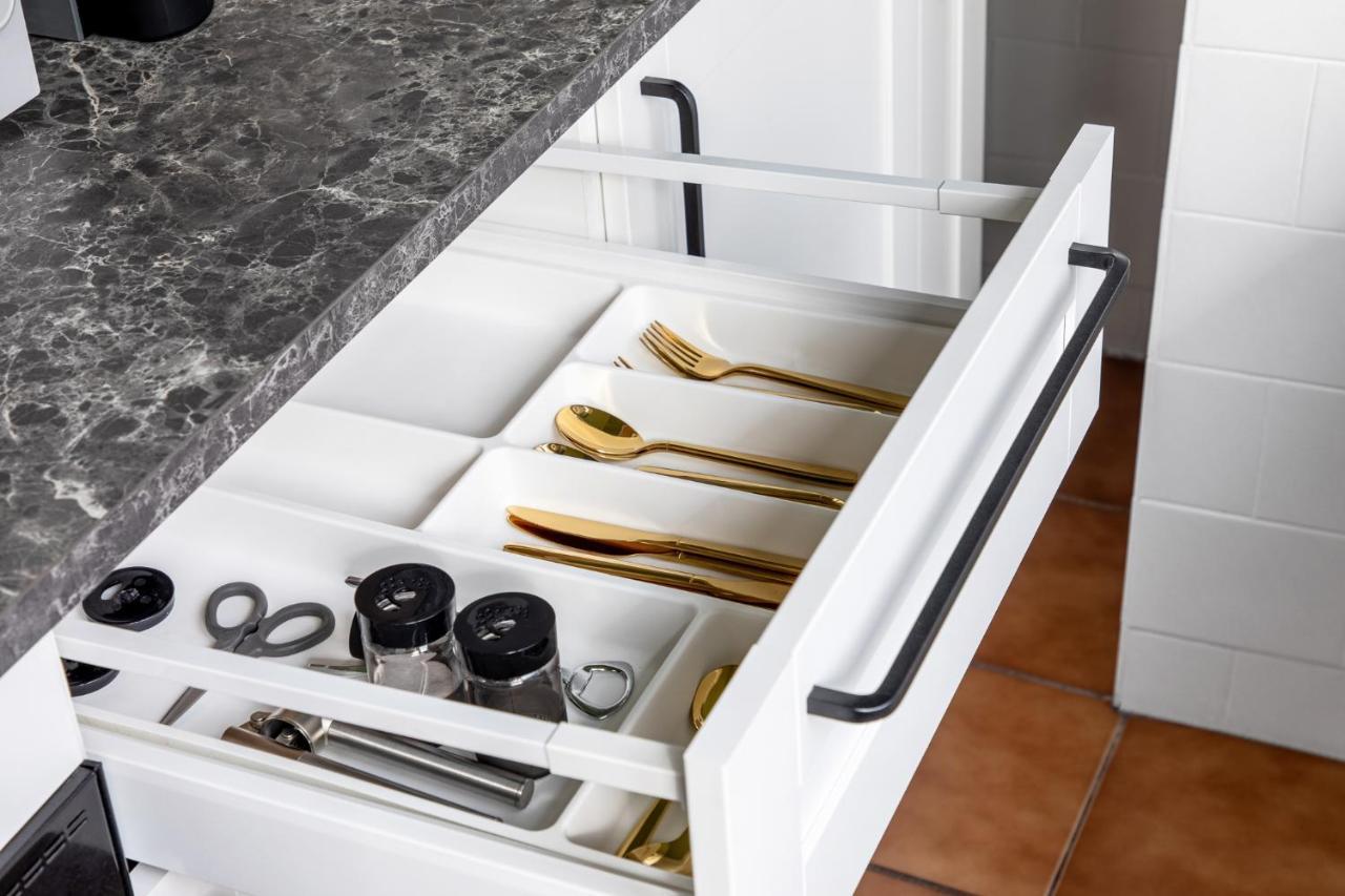 Вилла Designer Flat For 4, Heart Of Bucharest, Kitchen Экстерьер фото